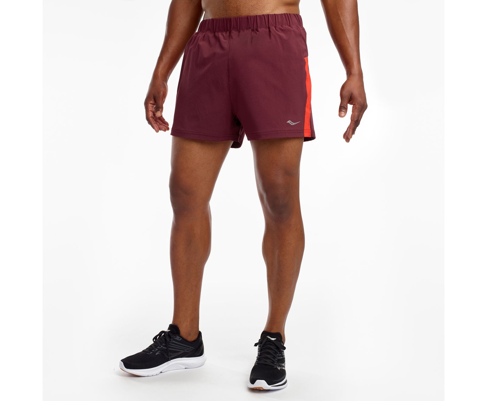 Saucony Outpace 3" Men's Shorts Burgundy | Canada 646CTVE